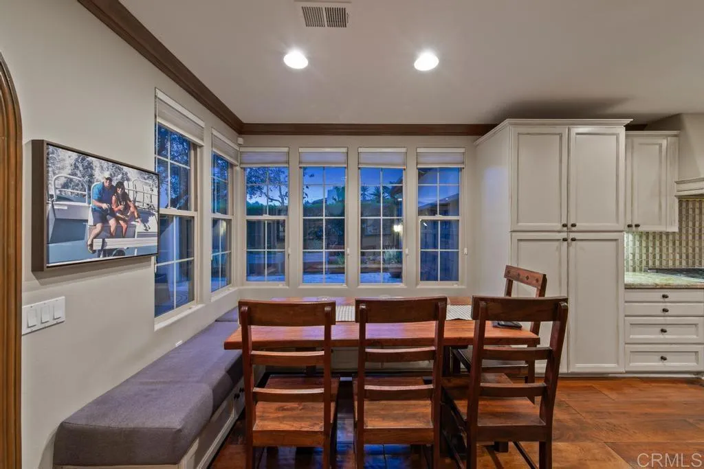 https://cdn.realtyfeed.com/cdn/127/306524892/c29e74481a8e51264552ae5b993aac2a.webp