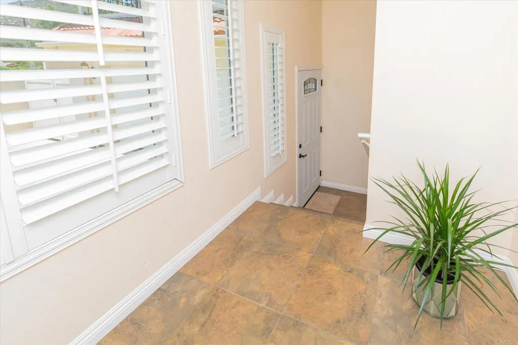 https://cdn.realtyfeed.com/cdn/127/306524894/a2771f768e677a846b502c44c90fb957.webp