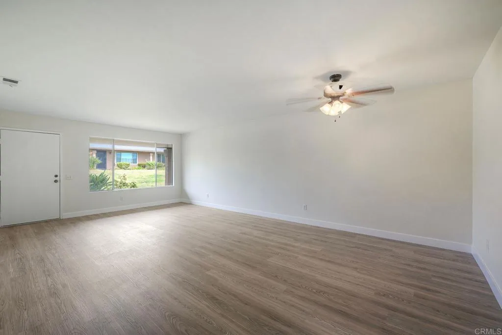 https://cdn.realtyfeed.com/cdn/127/306524924/29a96c81d96c84261280cd44dff94d53.webp