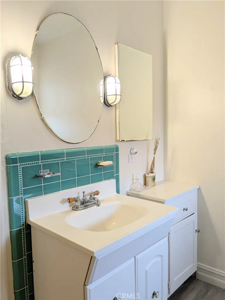 https://cdn.realtyfeed.com/cdn/127/306524983/31ec6a160160f23de5cda8d0f721dd16.webp