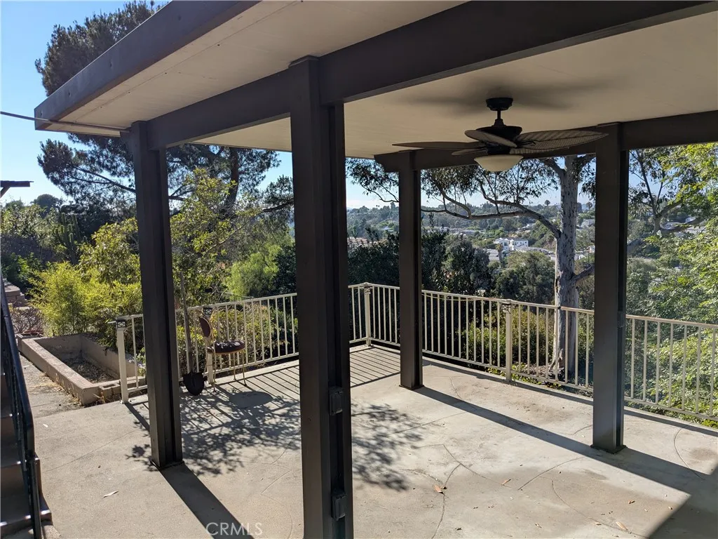 https://cdn.realtyfeed.com/cdn/127/306524983/92eb8fb4ae69f485eea9446a75185c72.webp