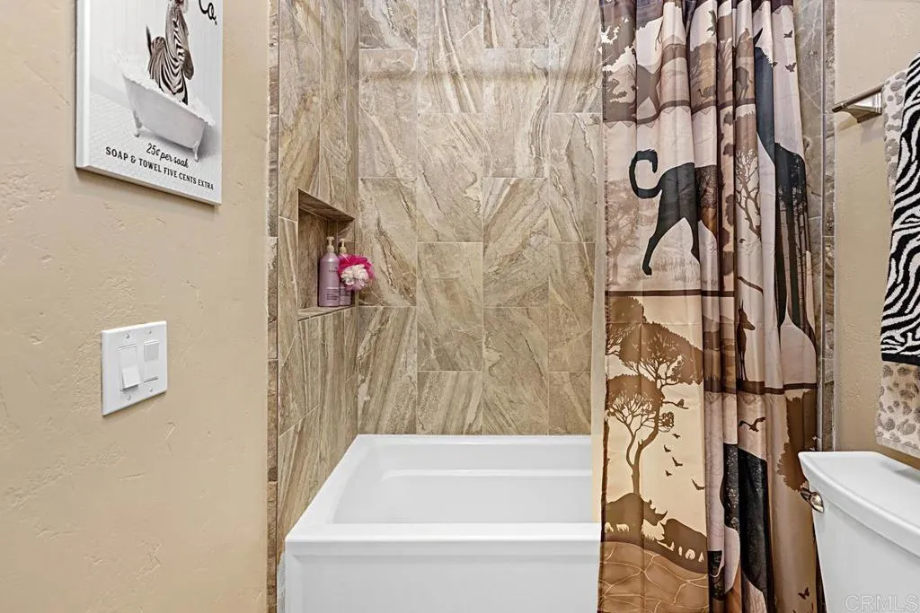 https://cdn.realtyfeed.com/cdn/127/306524994/da890927aa3e56f18505dd97353ecbc4.webp