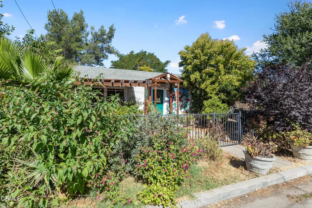 587 Vine Street, Oak View, CA 93022 - Photo 3 of 31, Oak View, CA