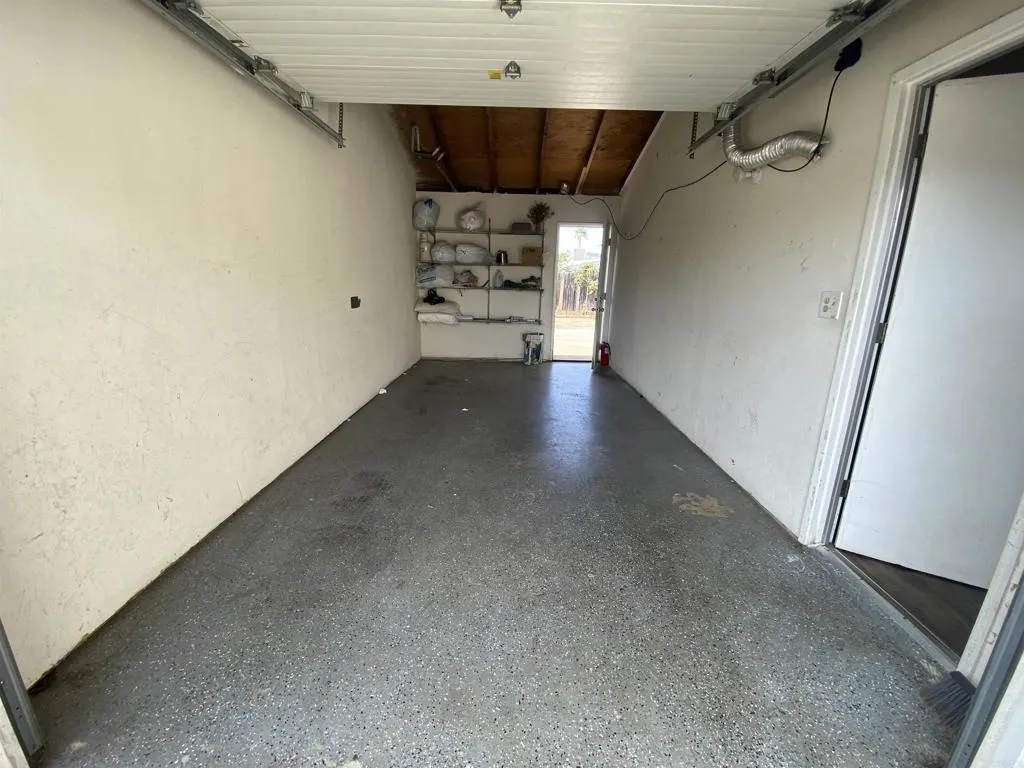 https://cdn.realtyfeed.com/cdn/127/306525019/1f2a64b2c98ed5731bcea24c456937e1.webp