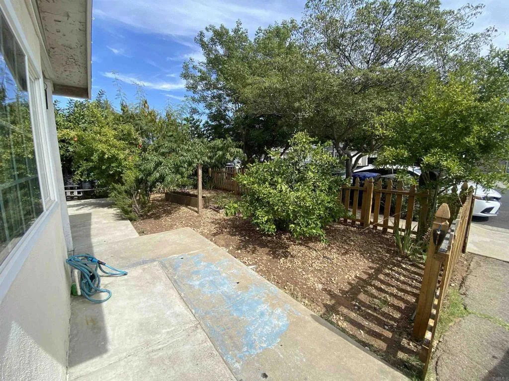 https://cdn.realtyfeed.com/cdn/127/306525019/5459bbac8f1625f0db79b0ea1f240ea2.webp
