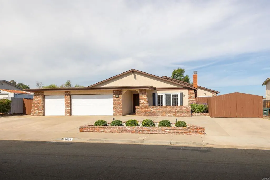 https://cdn.realtyfeed.com/cdn/127/306525022/50add9e71028cd96038d4e1798cc3256.webp