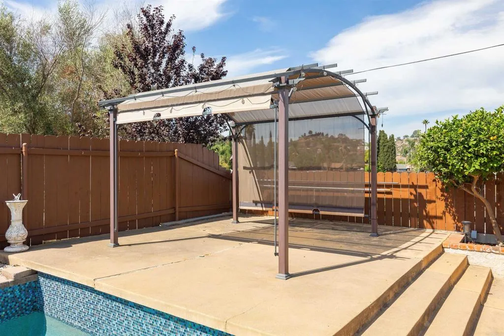 https://cdn.realtyfeed.com/cdn/127/306525022/a2ba68e043961317d738a53bf42dcad7.webp