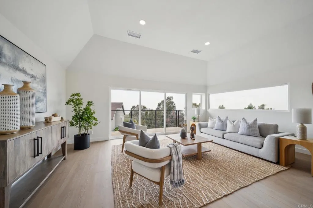 https://cdn.realtyfeed.com/cdn/127/306525033/d1b9238613844224c02d644cf90e4b60.webp