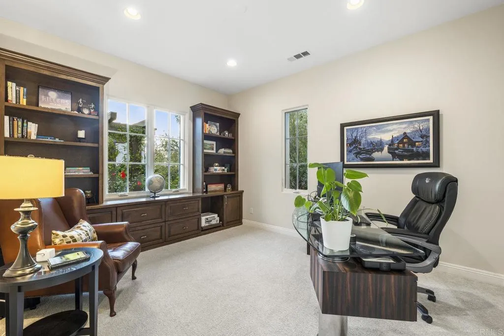 https://cdn.realtyfeed.com/cdn/127/306525060/729dd8b83359b0a364816dd97e1602c2.webp