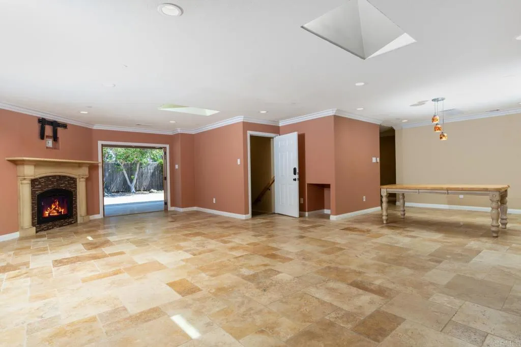 https://cdn.realtyfeed.com/cdn/127/306525061/534fbf81e42302cd1776ed3999749210.webp
