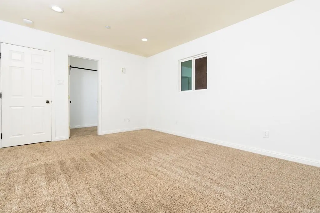 https://cdn.realtyfeed.com/cdn/127/306525061/bd4d39e8df886fcacfa0b3aaed07f321.webp