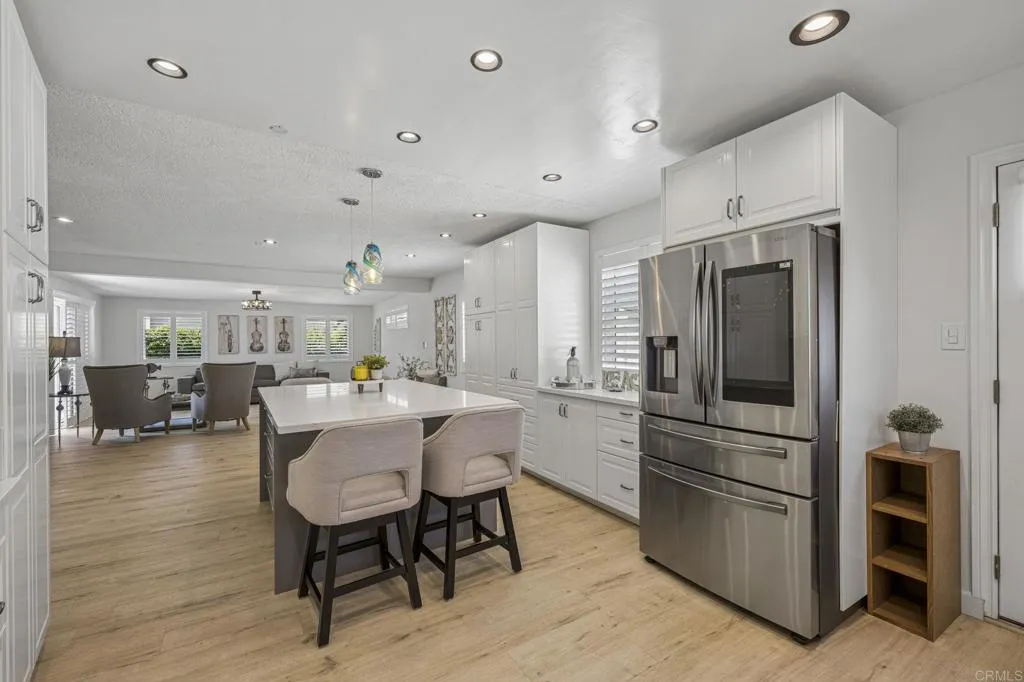 https://cdn.realtyfeed.com/cdn/127/306525094/02b7a767697944b60d98f26fe9b0dcf4.webp