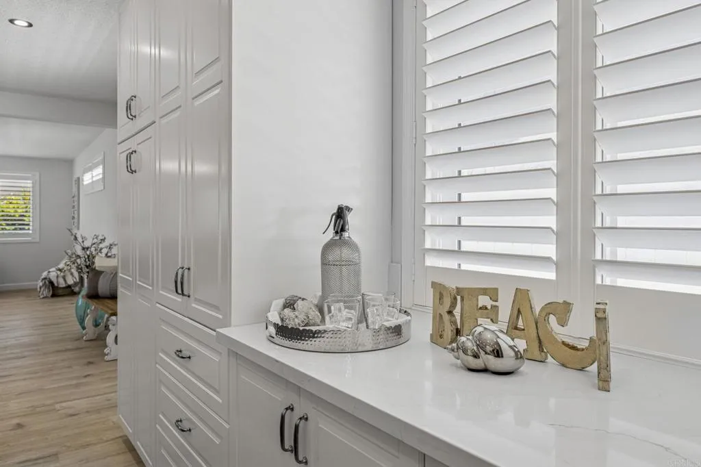 https://cdn.realtyfeed.com/cdn/127/306525094/0e3c613ab53c2ba41e32a9e427f1b8fe.webp