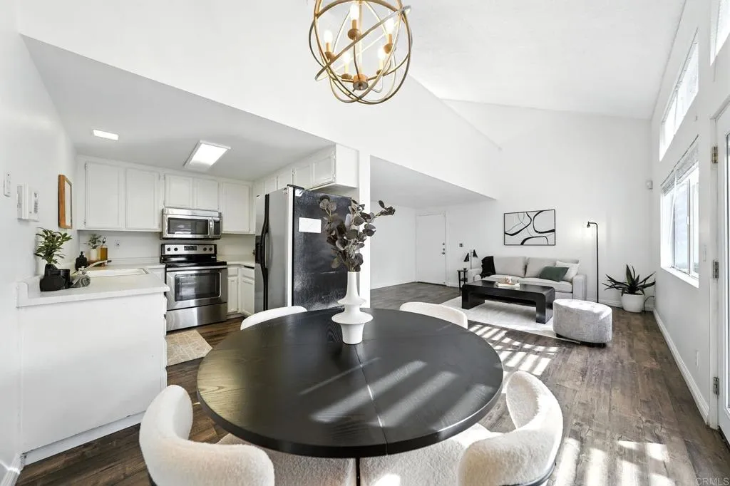 https://cdn.realtyfeed.com/cdn/127/306525107/c47a7f09b79acacbe5d403dbfa907945.webp