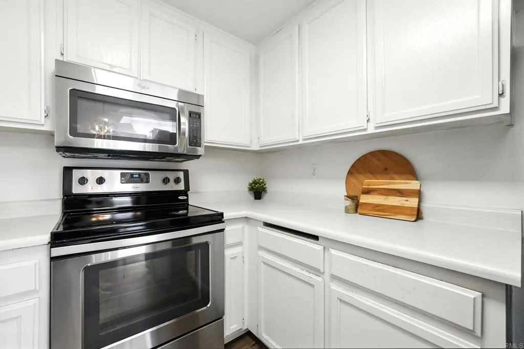 https://cdn.realtyfeed.com/cdn/127/306525107/ef95781993432931583dc3f2fb21aa2d.webp