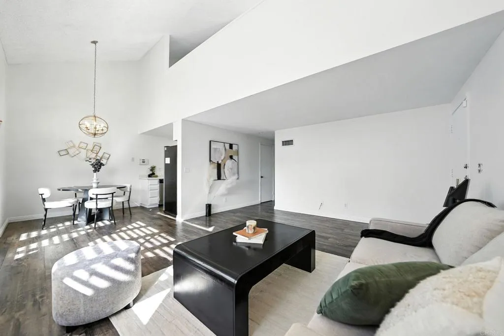 https://cdn.realtyfeed.com/cdn/127/306525107/f00ac97691156472b916b1e73272a71c.webp