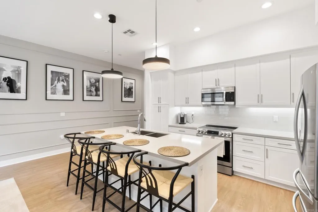 Photo #8: PTP2506430 Listing: Photo #8