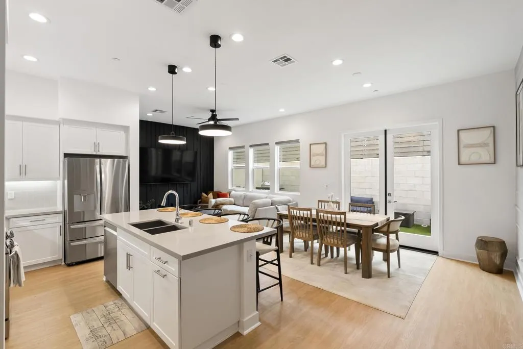 Photo #4: PTP2506430 Listing 