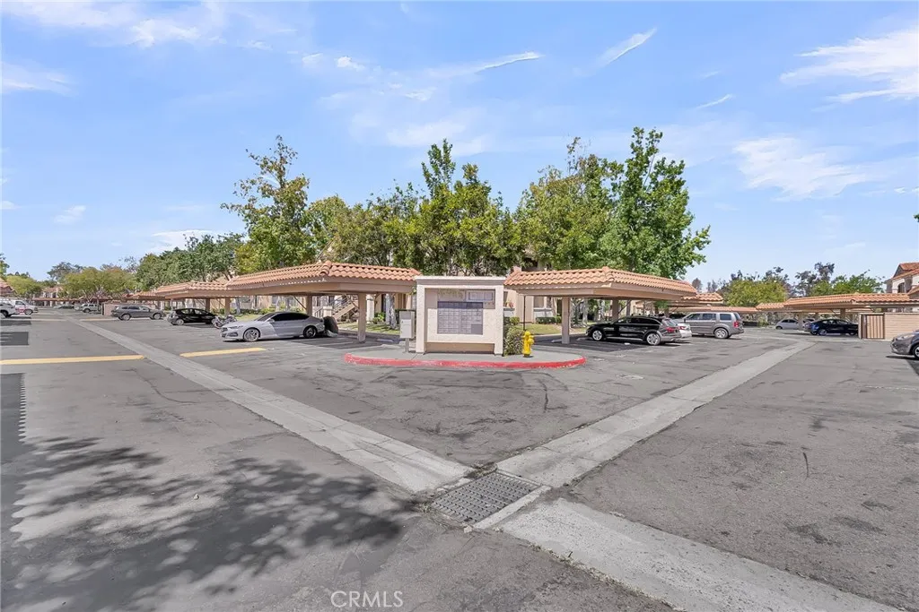 https://cdn.realtyfeed.com/cdn/127/306525120/9dbb308f437f2d01cc26c4c009025fd3.webp