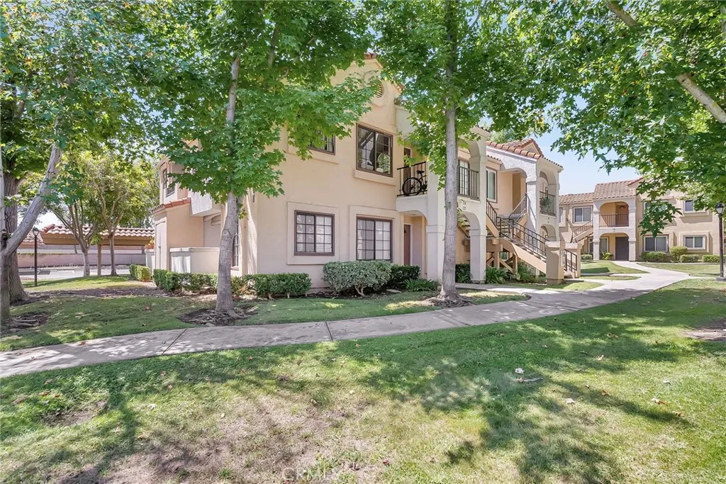 https://cdn.realtyfeed.com/cdn/127/306525120/eaf3f17c31cfe322edfad978eb835ad7.webp
