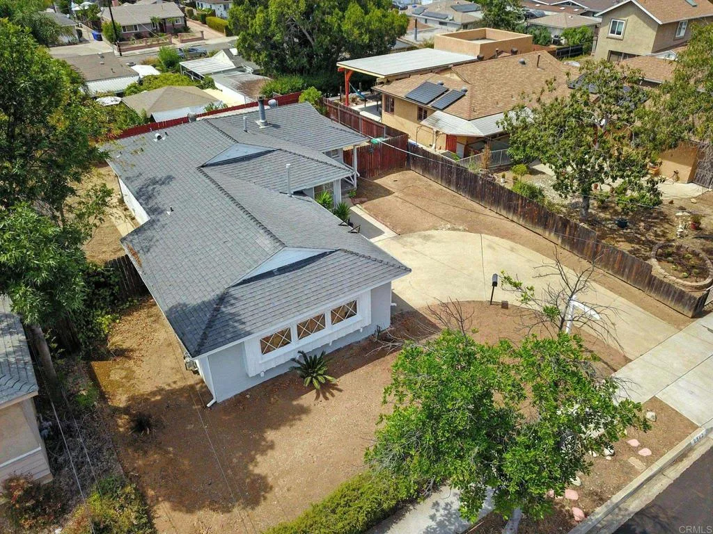 https://cdn.realtyfeed.com/cdn/127/306525157/3c697150fdf24260322fac721552f4c2.webp