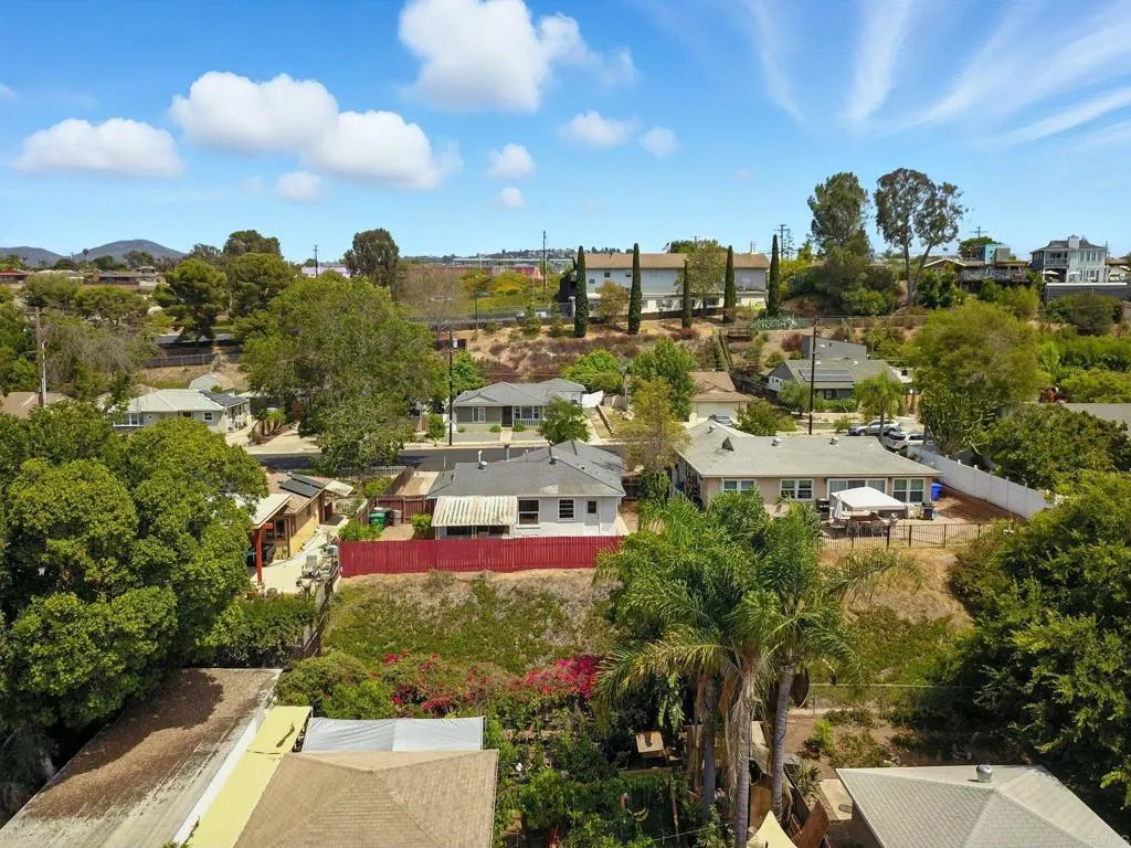 https://cdn.realtyfeed.com/cdn/127/306525157/9b056a586d2c89a0616f1709f1212aa2.webp