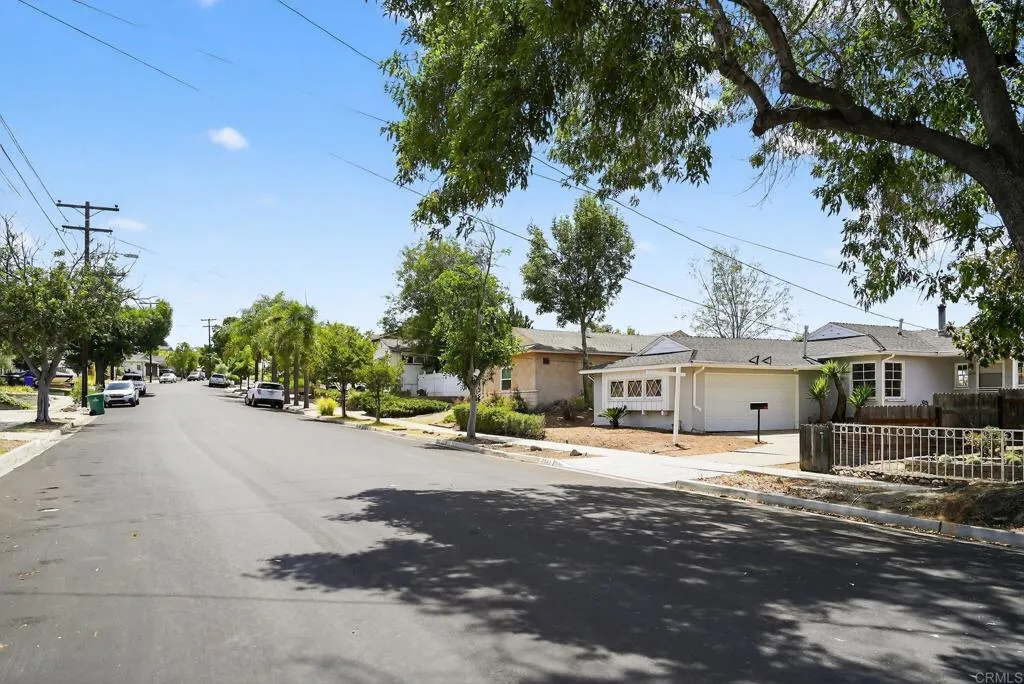 https://cdn.realtyfeed.com/cdn/127/306525157/c315eef0e246e59a599350bfda96317e.webp