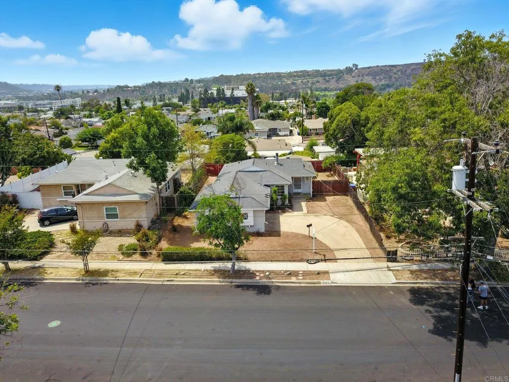 https://cdn.realtyfeed.com/cdn/127/306525157/d4d4987a400a11e5cfb776147d2805a4.webp