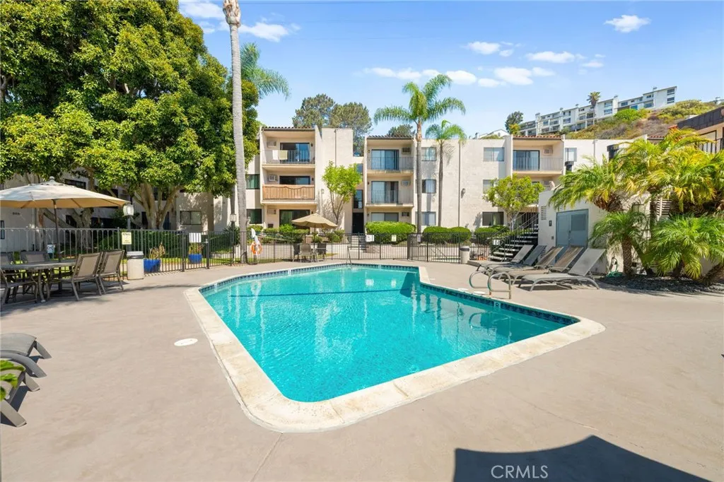 https://cdn.realtyfeed.com/cdn/127/306525170/0bd6e045cb6ca03939712e9dbb4316f6.webp