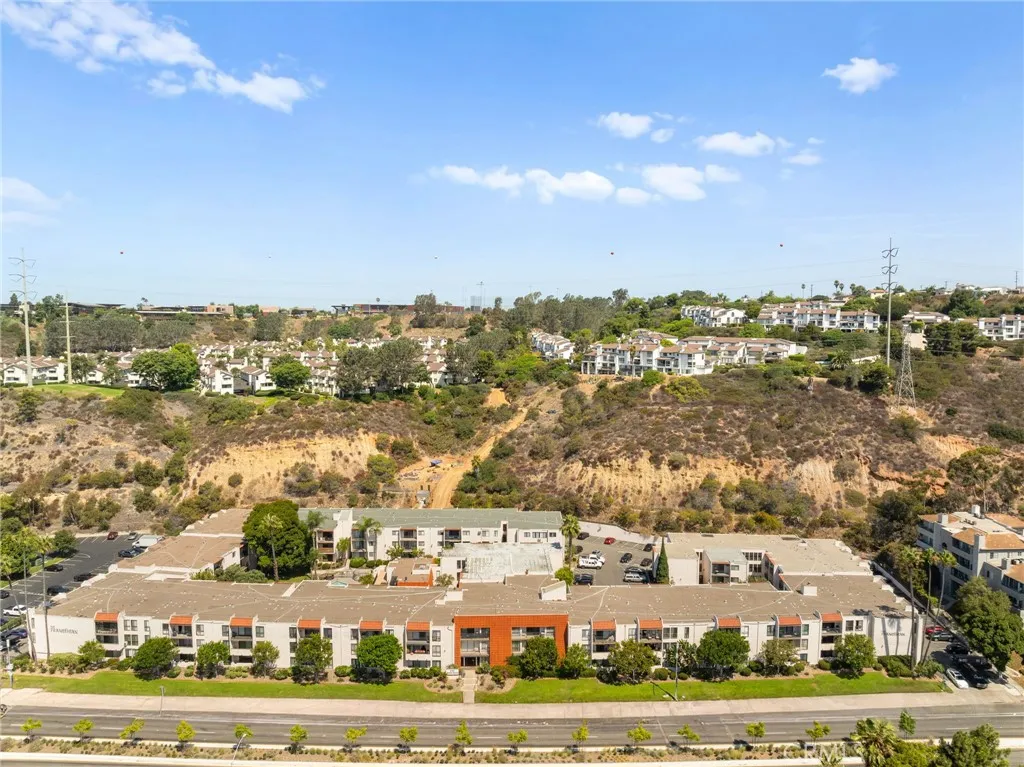 Photo #49: SW25189896 Listing: Photo #49