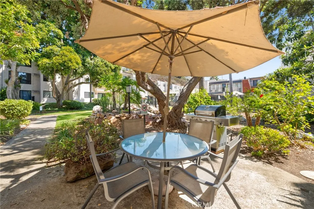 https://cdn.realtyfeed.com/cdn/127/306525170/aa282088eb042e784e545858218c09bc.webp