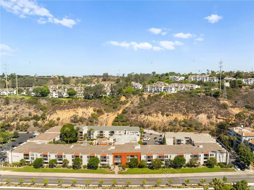 https://cdn.realtyfeed.com/cdn/127/306525170/d16798ac8e10194f98479a8c5c644a99.webp
