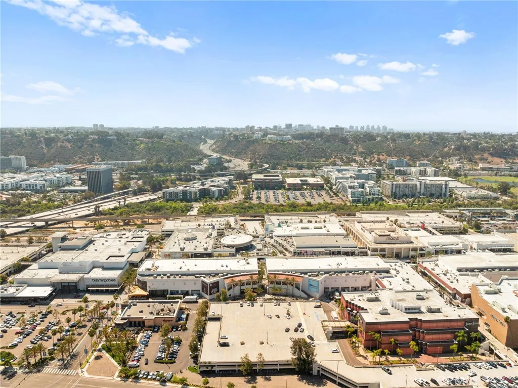 https://cdn.realtyfeed.com/cdn/127/306525170/f8d6c6ff3a3af4ca491e3cc691e36992.webp