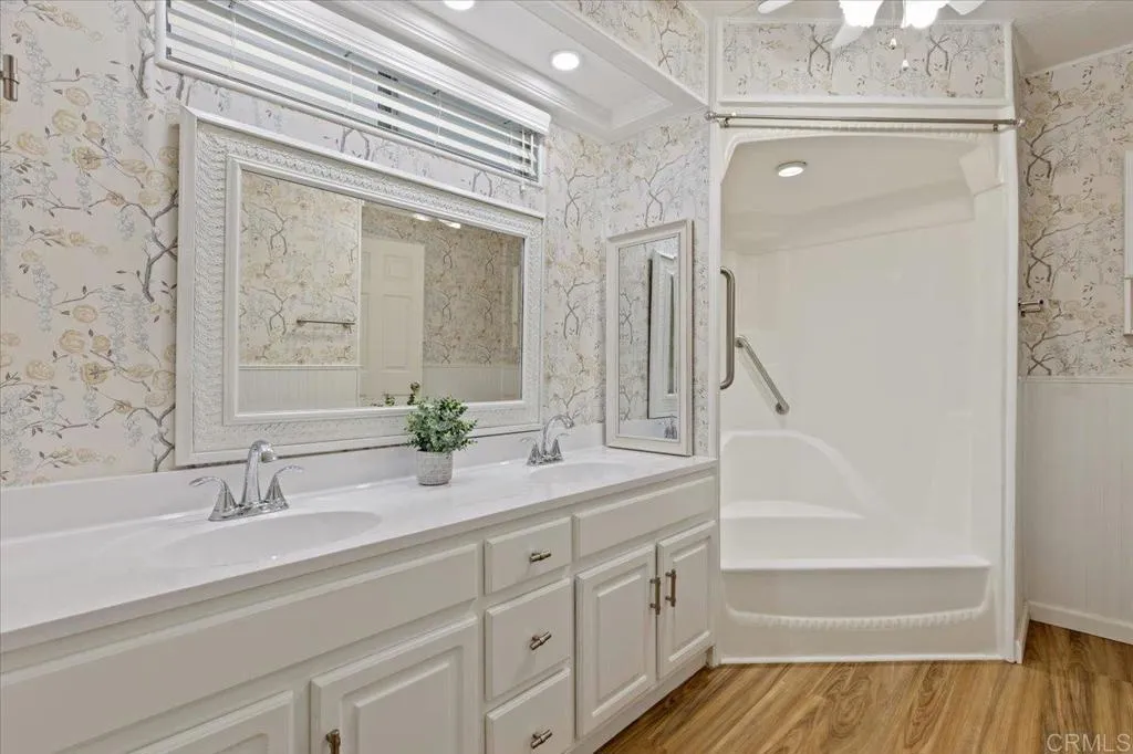 https://cdn.realtyfeed.com/cdn/127/306525220/220123195dab5ae2d58bc058be58ea77.webp