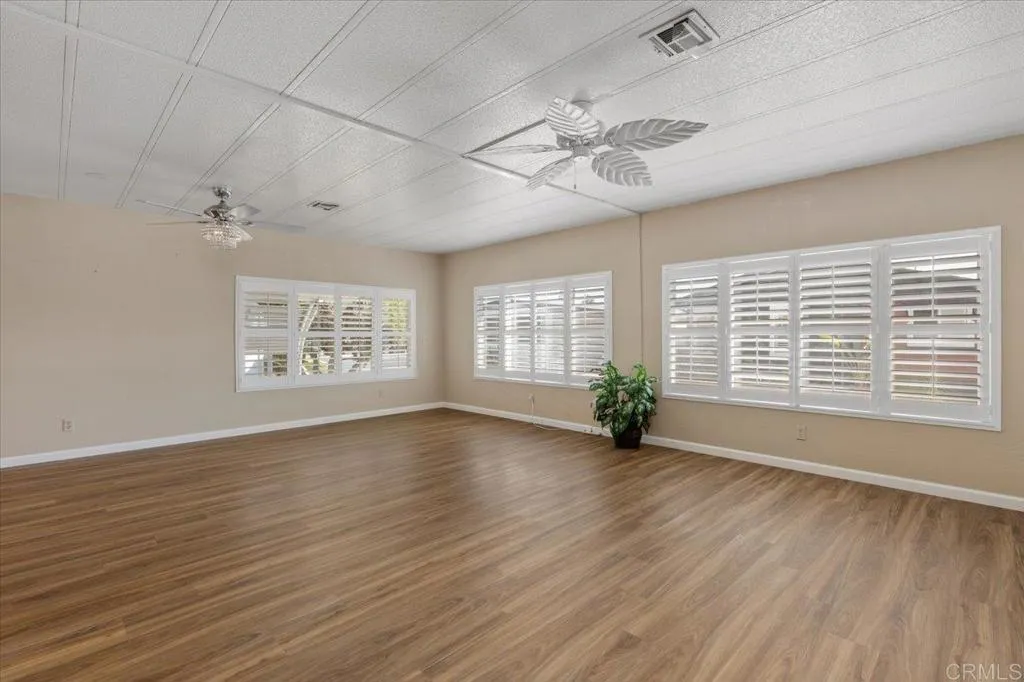 https://cdn.realtyfeed.com/cdn/127/306525220/3d52a5f56c494c7931fa851a412f60b9.webp