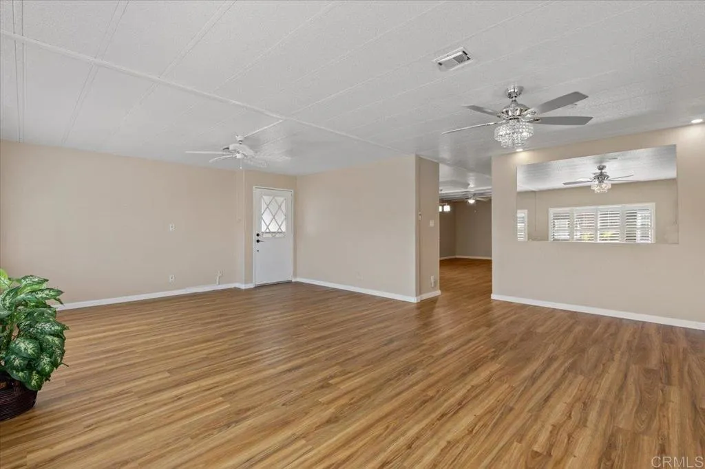 https://cdn.realtyfeed.com/cdn/127/306525220/509b0df5c36d88f45c9b2e6b320206dc.webp