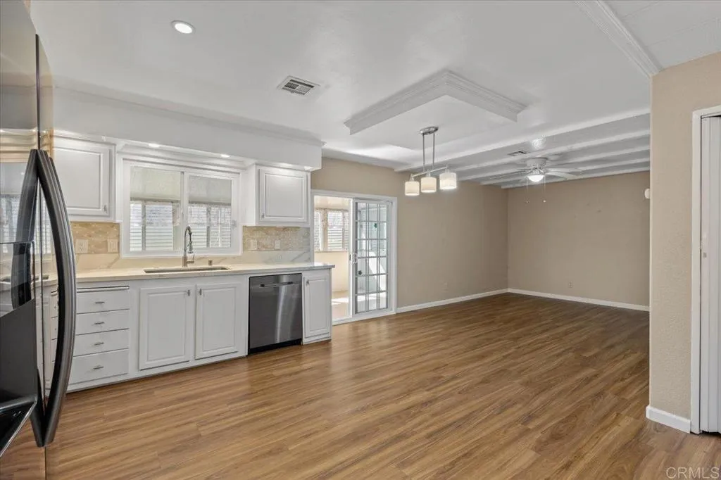 https://cdn.realtyfeed.com/cdn/127/306525220/53f78ce02937c7c7c9be3a3d2e145736.webp