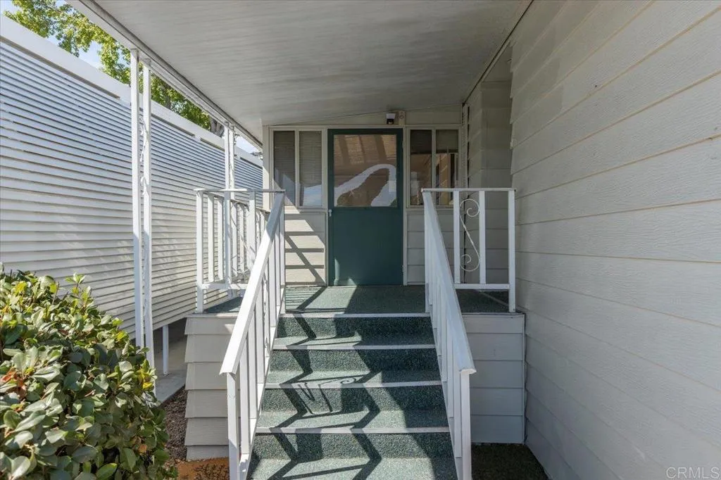 https://cdn.realtyfeed.com/cdn/127/306525220/6317648642118abc0fc399fd0aa9b75d.webp