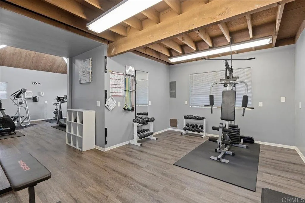 https://cdn.realtyfeed.com/cdn/127/306525220/6dc2596243409befced7cb66e7c901f9.webp