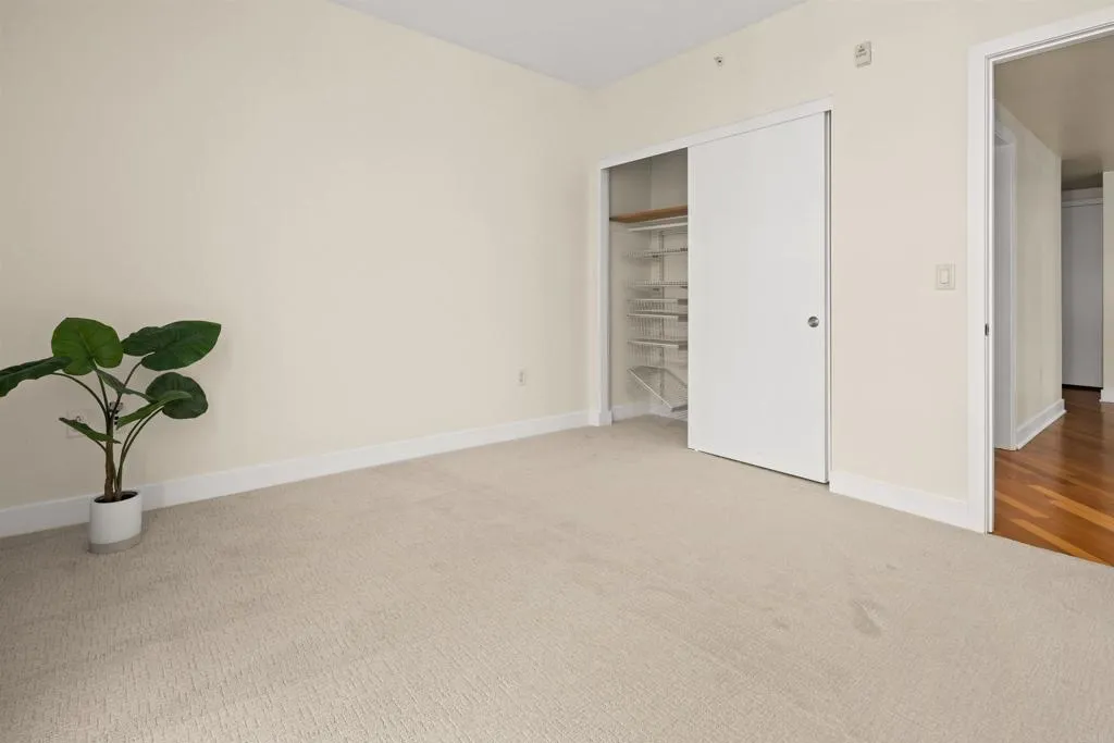 https://cdn.realtyfeed.com/cdn/127/306525254/3dcdf336bbf8ba25bc8cdf9a9ecc4c96.webp