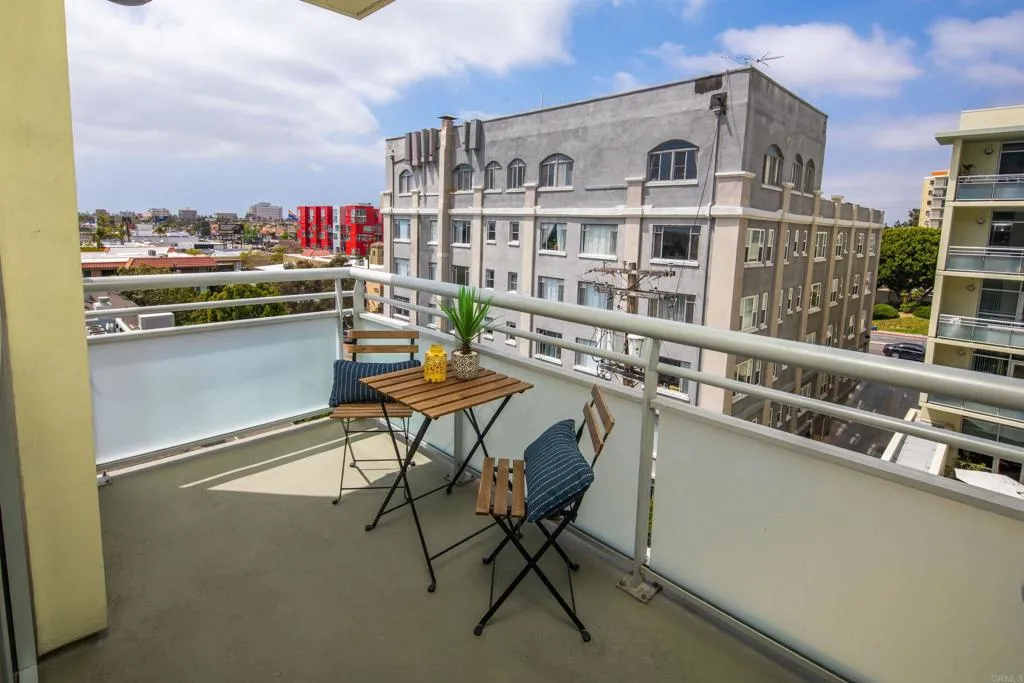 https://cdn.realtyfeed.com/cdn/127/306525254/7f41fc71d9e729390d32c68507bfaf14.webp