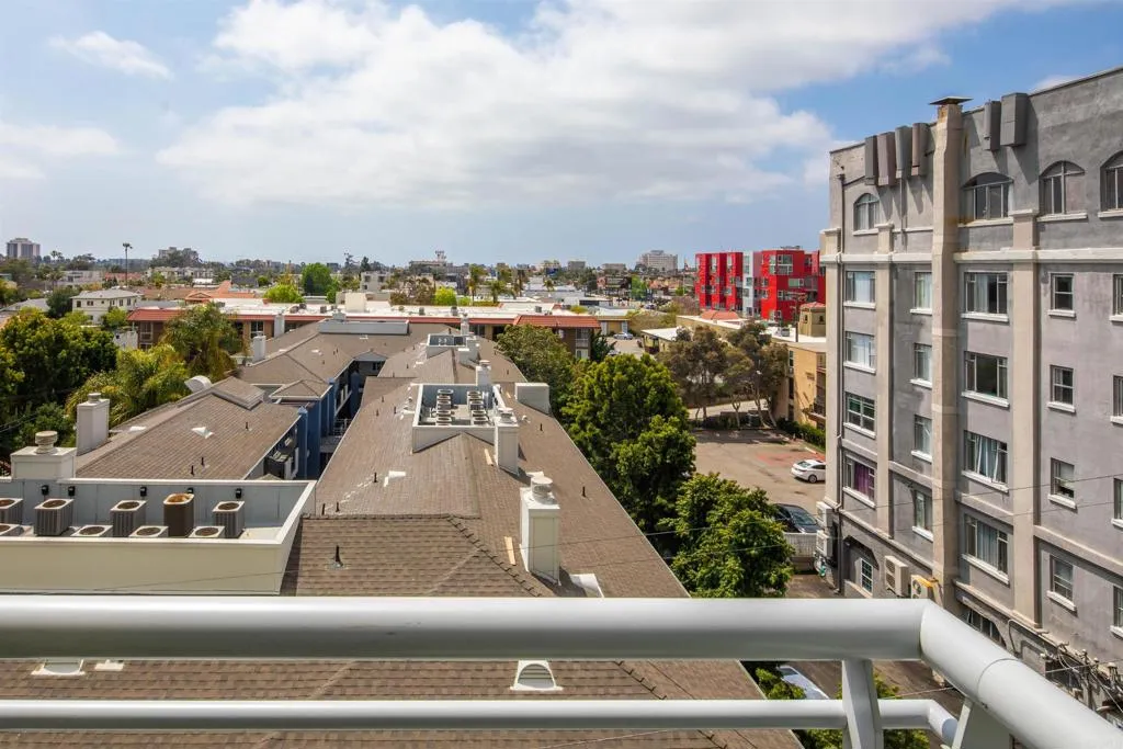 https://cdn.realtyfeed.com/cdn/127/306525254/93fa1ca178540d8c34ed5b3658b12ca7.webp