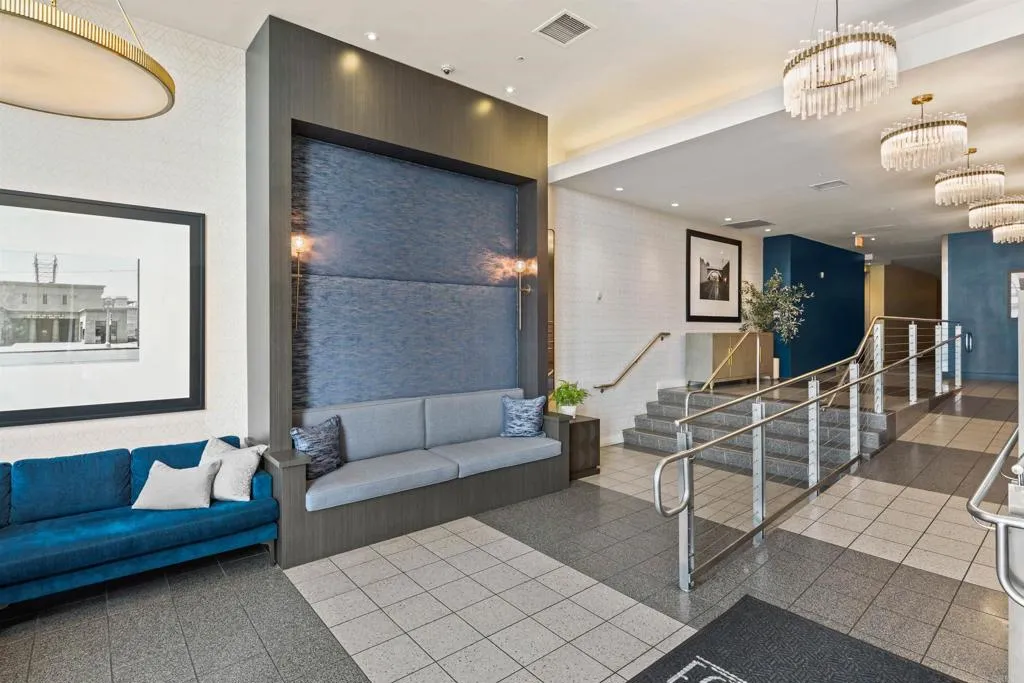 https://cdn.realtyfeed.com/cdn/127/306525254/94b2e51697ac9217718ce9ba54c42d2b.webp