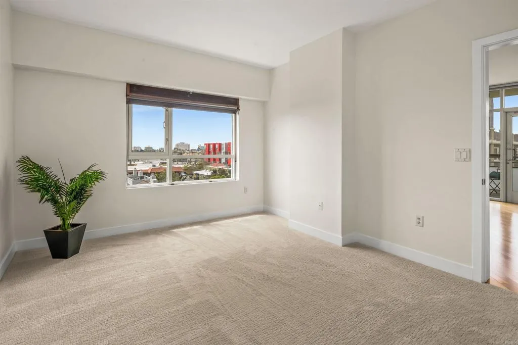 https://cdn.realtyfeed.com/cdn/127/306525254/9a2b139a29867ff7663570fb1488f6d0.webp