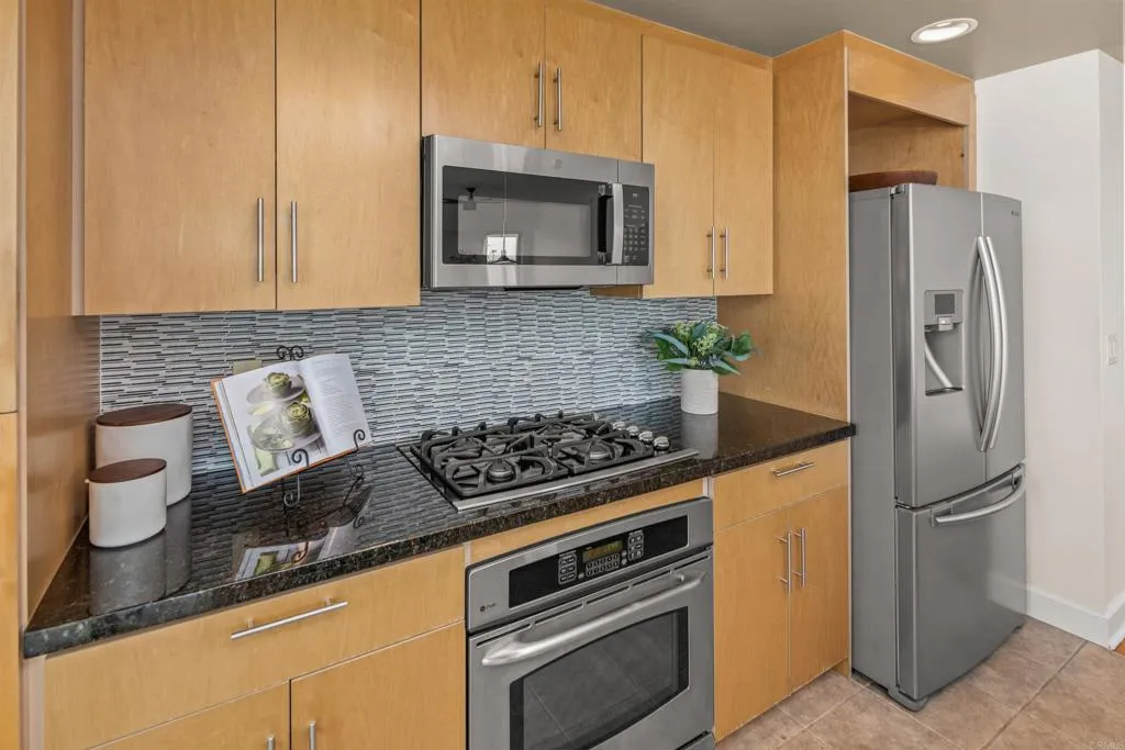 https://cdn.realtyfeed.com/cdn/127/306525254/a2548e02c40c394ff01d89ef406cd9b5.webp