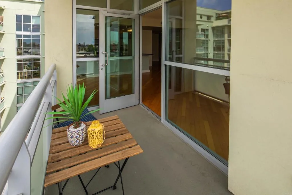 https://cdn.realtyfeed.com/cdn/127/306525254/d2f687e5c8c44385463e6387c00bb186.webp