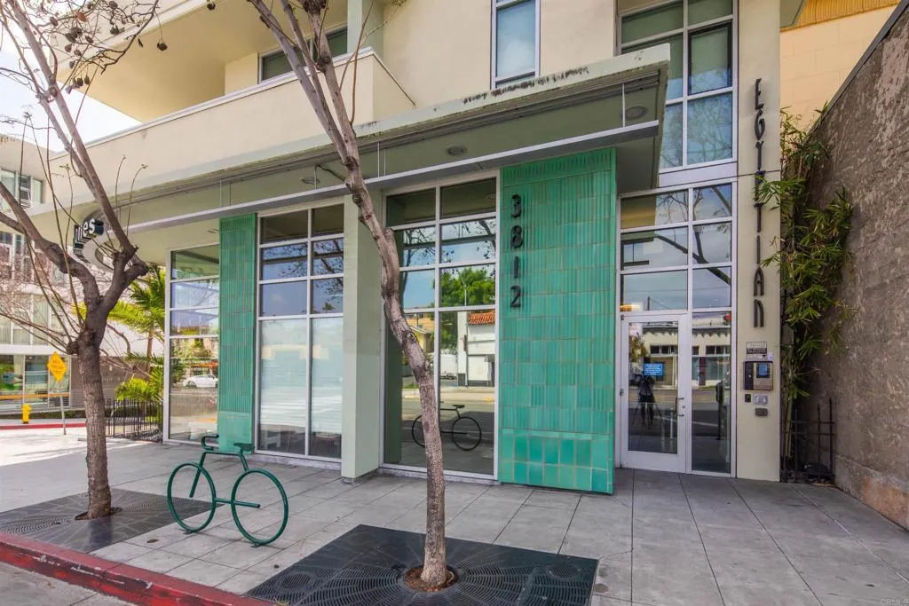 https://cdn.realtyfeed.com/cdn/127/306525254/e048d7d60a0d68506c9778e0f996709f.webp