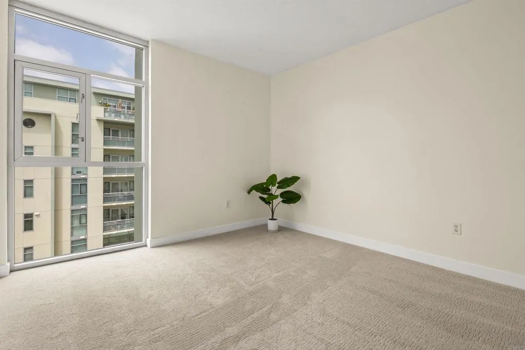 https://cdn.realtyfeed.com/cdn/127/306525254/e7dc17bb41b2b94911edbd8e58d1bcad.webp
