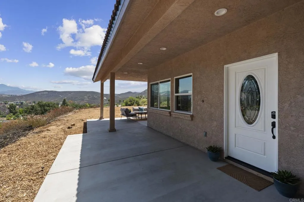 https://cdn.realtyfeed.com/cdn/127/306525255/14f4f162d167f495e51b05089417c07e.webp