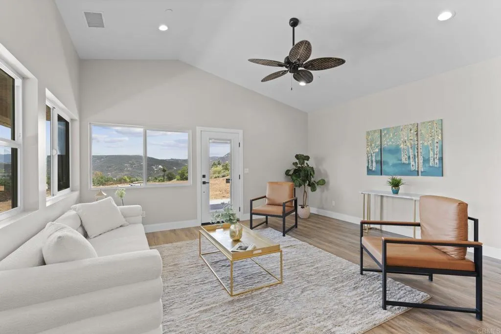 https://cdn.realtyfeed.com/cdn/127/306525255/c1c231c676dfddc2aa79a2b68508bc98.webp